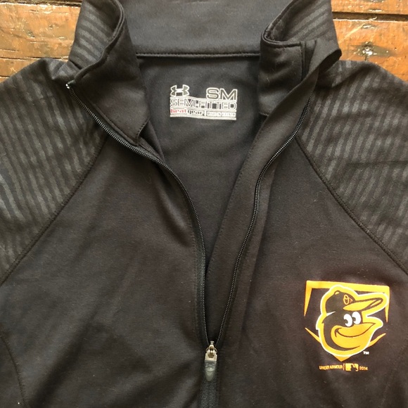 Orioles Under Armour Semi Fitted Heat Gear Top - Picture 3 of 6